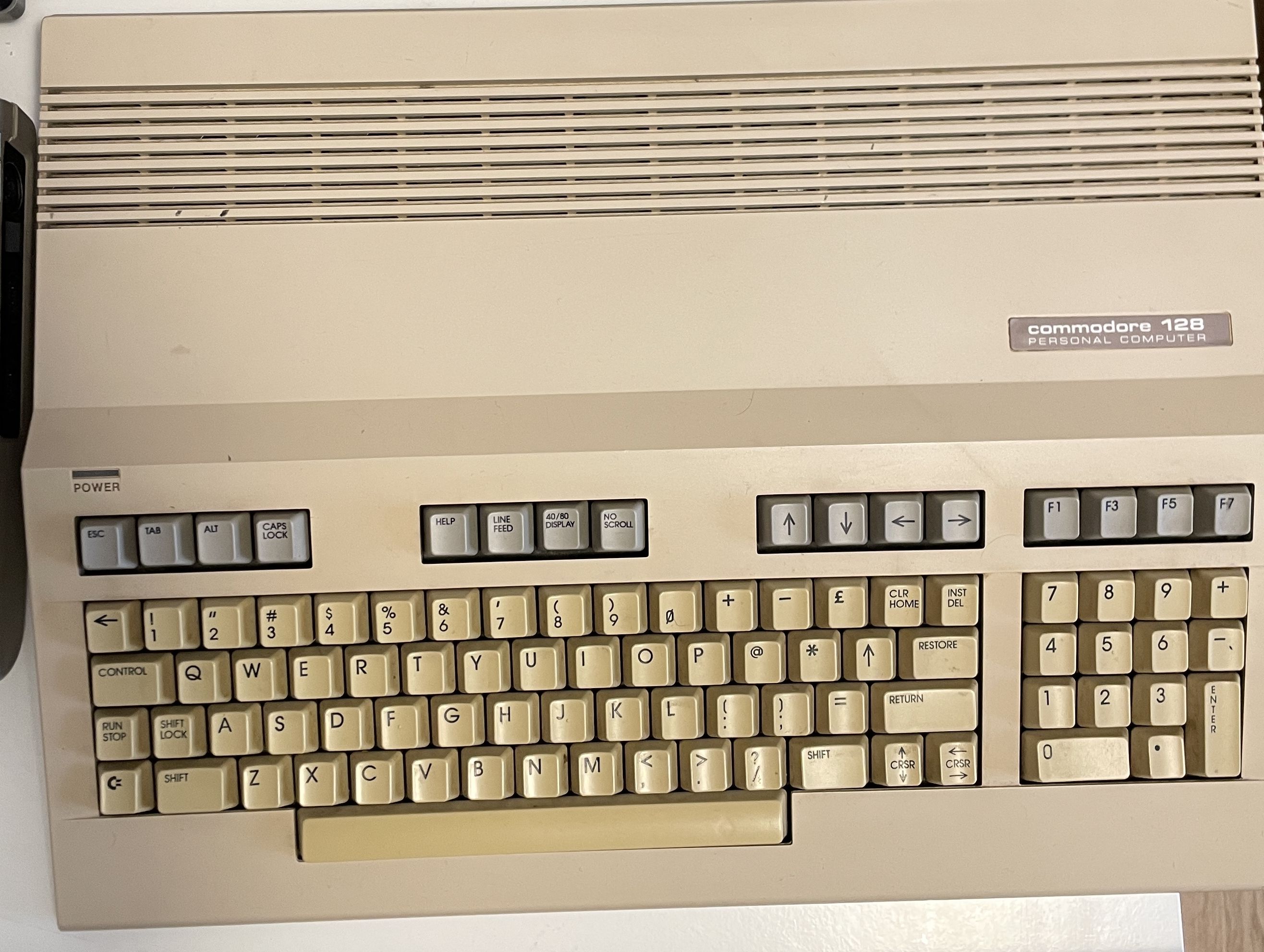 Commodore 128