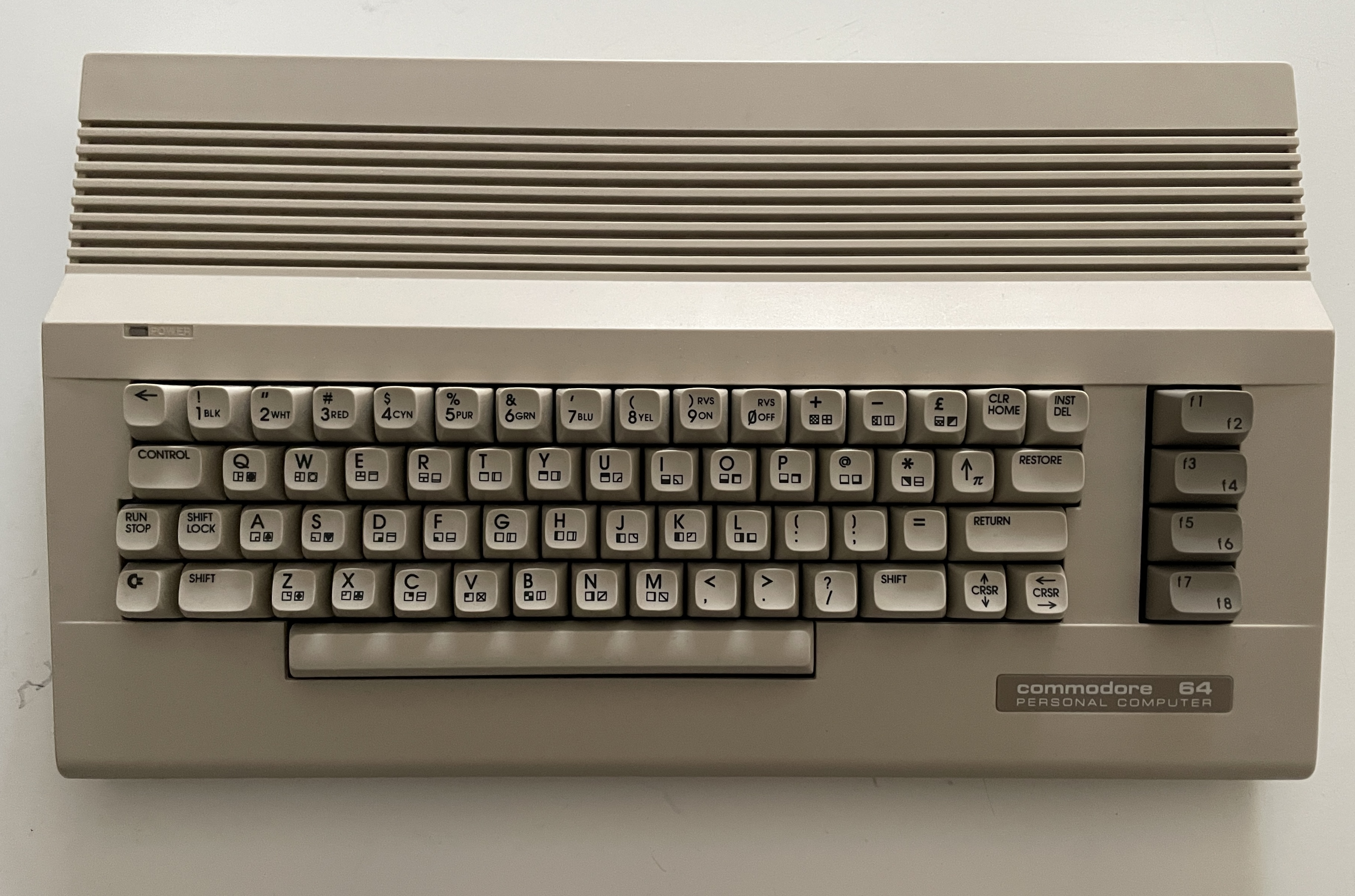 Commodore 64C Flat